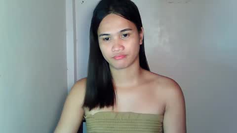 Snapshot of swettie_rhea chatting on February 21, 2026, 4:52 pm Rhea online show from February 21, 2026, 4:52 pm