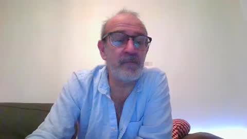 Snapshot of swimmi70 chatting on December 1, 2024, 6:30 pm swimmi70 online show from December 1, 2024, 6:30 pm