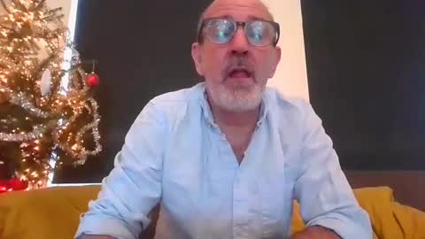 Snapshot of swimmi70 chatting on January 13, 2025, 9:52 am swimmi70 online show from January 13, 2025, 9:52 am