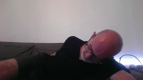 Snapshot of swimmi70 chatting on May 31, 2026, 6:09 pm swimmi70 online show from May 31, 2026, 6:09 pm