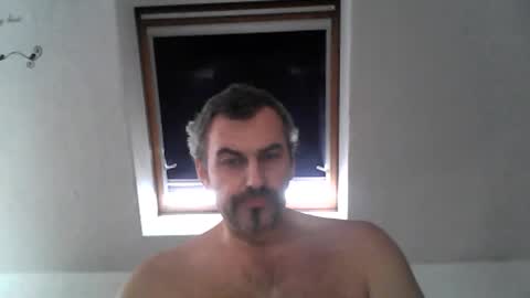 swinger_men_austria online show from February 20, 2026, 7:21 am