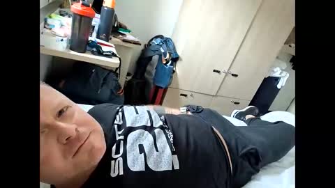 Swingrstarr online show from March 19, 2026, 12:09 pm