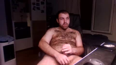 Snapshot of swislut chatting on May 31, 2026, 7:15 pm swislut online show from May 31, 2026, 7:15 pm
