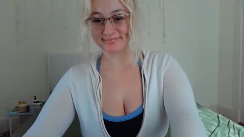 ashley blayde online show from March 18, 2026, 8:01 pm