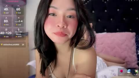 Holly online show from June 7, 2026, 12:48 am