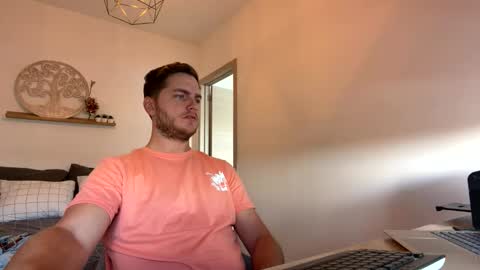 syl092 online show from March 16, 2026, 9:57 am