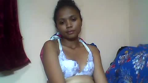 Snapshot of sylvaniah01 chatting on May 20, 2026, 7:09 pm sylvaniah01 online show from May 20, 2026, 7:09 pm