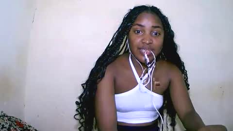 sylviasexy27 online show from January 16, 2025, 6:59 pm