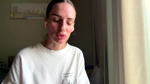 Megan online show from March 5, 2026, 2:02 pm