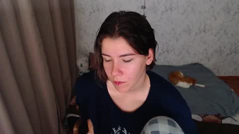 SyrenDixon online show from September 24, 2025, 5:16 pm