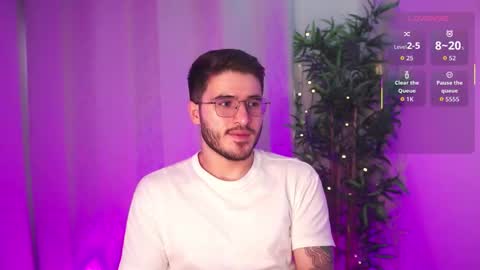 t0ny_wylie online show from March 28, 2026, 7:13 pm