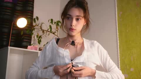 Heeey im Helena3 -- fav555100333 -- pvts only premium and after my public show 3 online show from November 22, 2025, 12:15 pm