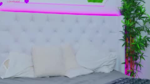 Snapshot of taahiraarabian chatting on March 12, 2025, 1:51 pm Arianna online show from March 12, 2025, 1:51 pm