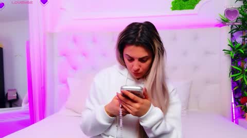 Arianna online show from February 21, 2026, 1:12 pm