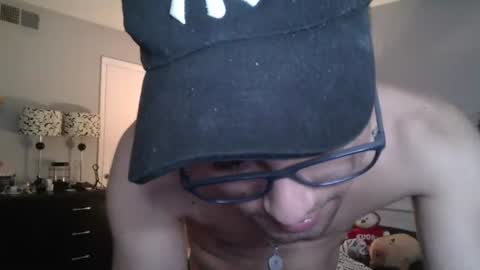 Snapshot of taauruss chatting on July 6, 2026, 12:18 am Emmanuel online show from July 6, 2026, 12:18 am