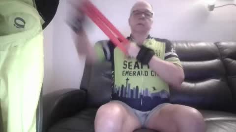 tacrunner66_ online show from February 18, 2026, 2:46 pm