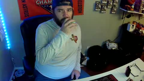 TaintNuzzler online show from February 1, 2025, 9:43 am