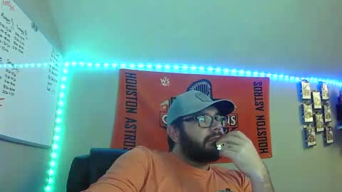 TaintNuzzler online show from February 3, 2025, 8:57 am