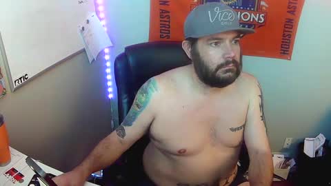 TaintNuzzler online show from February 11, 2025, 9:42 am