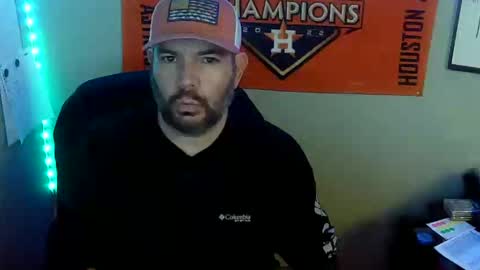 TaintNuzzler online show from February 19, 2025, 9:03 pm