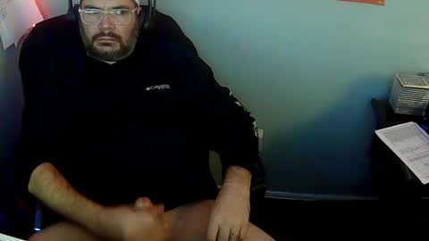 TaintNuzzler online show from February 20, 2025, 12:19 am