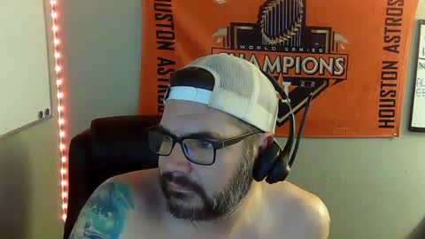 TaintNuzzler online show from March 3, 2025, 12:05 pm