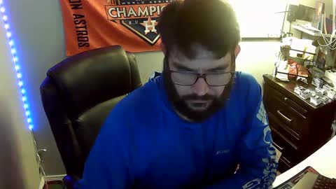 TaintNuzzler online show from September 22, 2025, 6:26 am