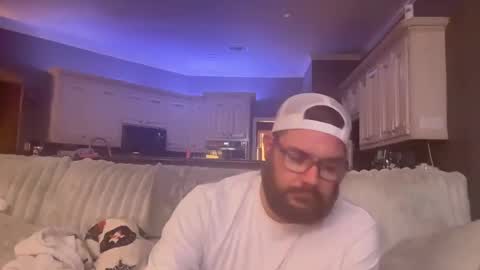 TaintNuzzler online show from October 9, 2025, 5:49 am