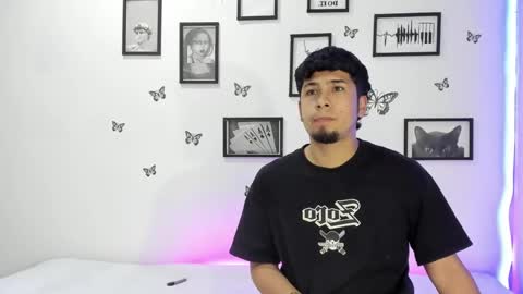 Liam and Juli online show from January 4, 2025, 4:33 am