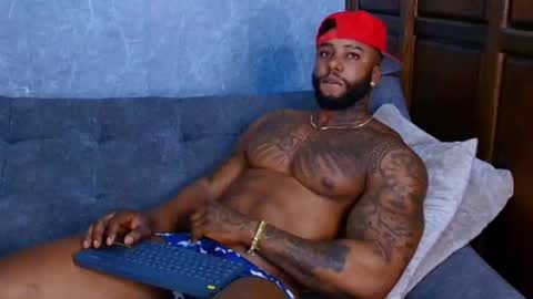 Tairon Tucke online show from February 21, 2025, 3:23 am