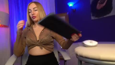 Margo online show from February 16, 2025, 3:05 pm