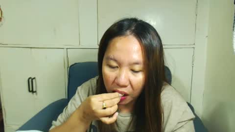 anne online show from December 27, 2024, 3:37 pm