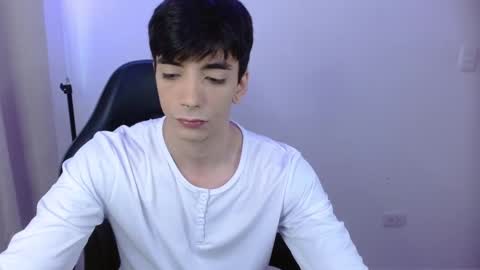 takeru___ online show from March 13, 2026, 5:52 pm