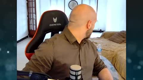Beelzeboss59 online show from May 17, 2026, 5:31 pm