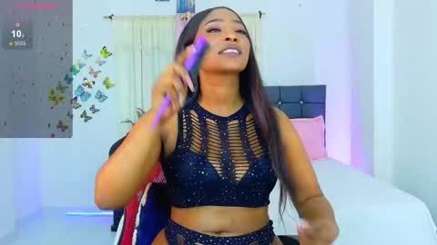 taliana  modelo independiente online show from February 23, 2026, 1:25 am