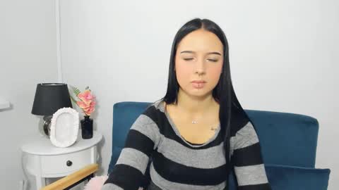 taliasensitive online show from October 28, 2025, 7:56 am