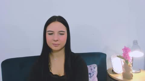 taliasensitive online show from November 29, 2025, 7:33 am