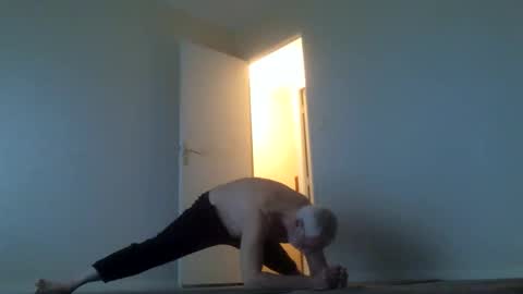 Jack Pierrot online show from February 18, 2026, 6:09 am