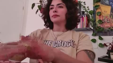 Tali Majid online show from December 15, 2025, 12:09 pm