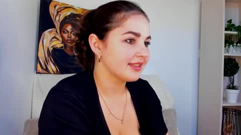 Snapshot of talla_la chatting on February 23, 2025, 10:28 am Talla online show from February 23, 2025, 10:28 am
