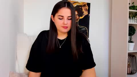 Snapshot of talla_la chatting on March 11, 2025, 7:15 am Talla online show from March 11, 2025, 7:15 am