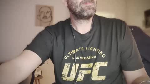 Aligator online show from January 11, 2025, 9:46 pm