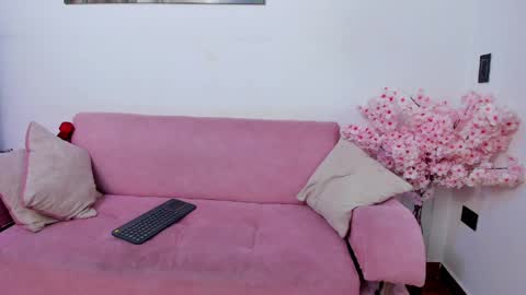 Hi im sara online show from May 29, 2026, 1:09 pm