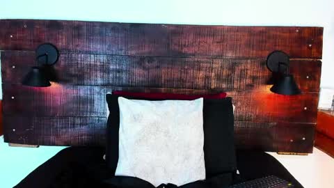 Snapshot of tamara_sanz1 chatting on May 30, 2026, 10:56 am online show from May 30, 2026, 10:56 am