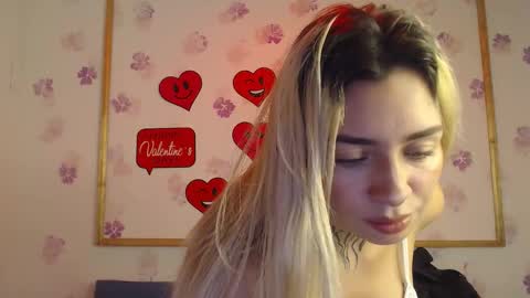 Snapshot of tamara_velezz chatting on February 14, 2026, 9:11 pm Tamara online show from February 14, 2026, 9:11 pm