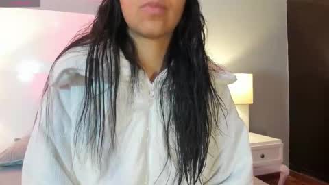 Tamy  online show from November 16, 2025, 12:55 pm