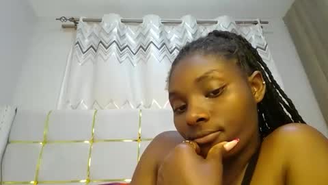 Snapshot of tamia538235 chatting on January 25, 2025, 9:35 pm tamia online show from January 25, 2025, 9:35 pm