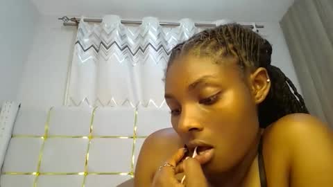 Snapshot of tamia538235 chatting on February 16, 2025, 8:44 pm tamia online show from February 16, 2025, 8:44 pm