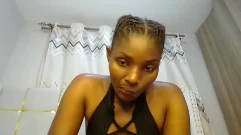 Snapshot of tamia538235 chatting on February 24, 2025, 6:15 pm tamia online show from February 24, 2025, 6:15 pm