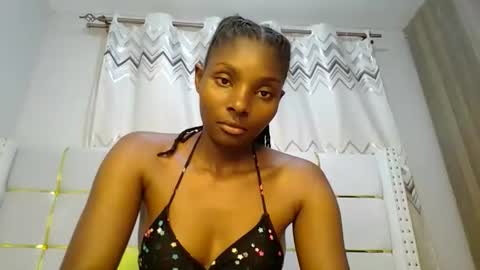 Snapshot of tamia538235 chatting on March 2, 2025, 2:51 am tamia online show from March 2, 2025, 2:51 am